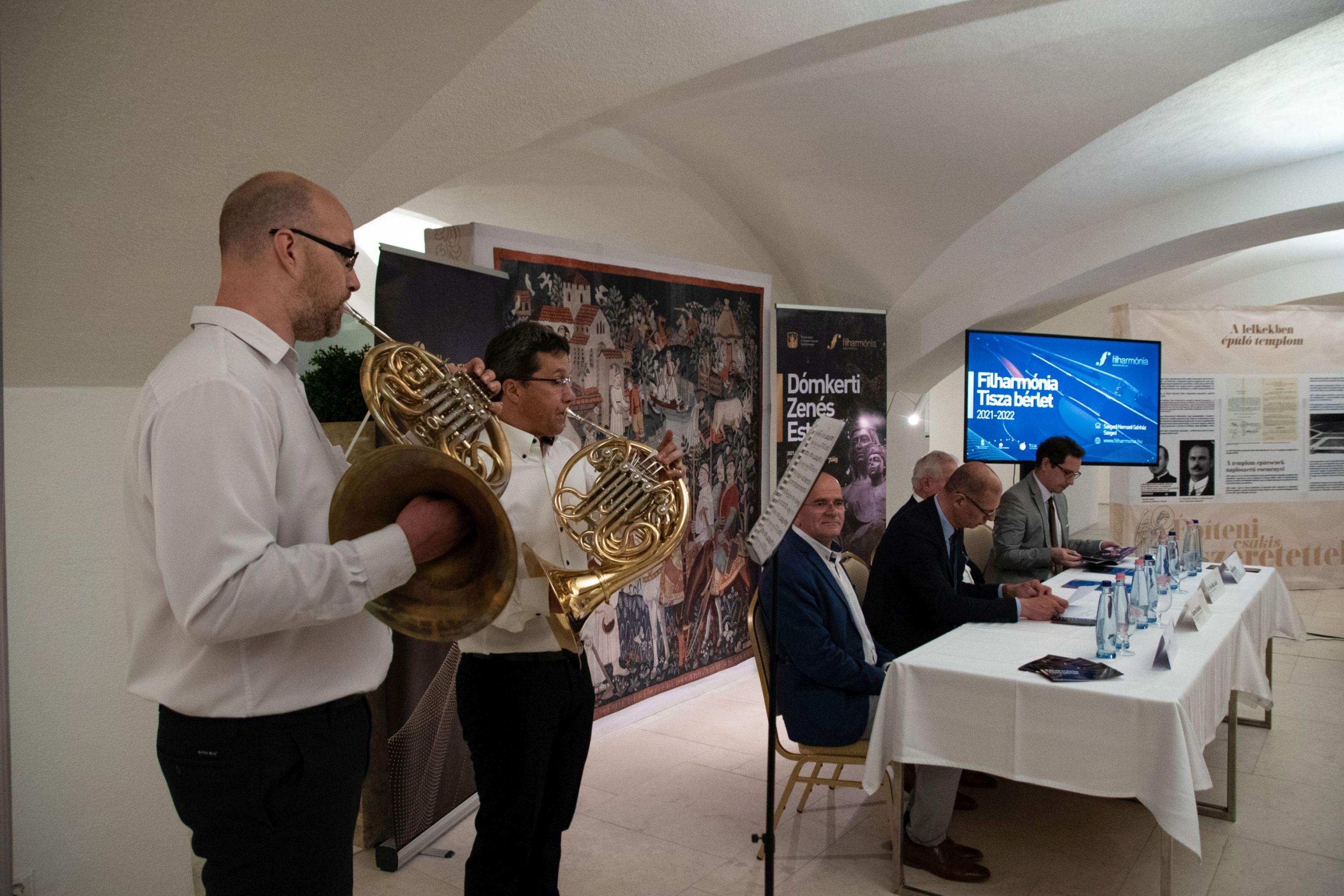 A Filharmónia Magyarország repertoárja: a klasszikus zenekarok krémje és a pápai kórus is Szegedre látogat 3 A Filharmónia Magyarország repertoárja: a klasszikus zenekarok krémje és a pápai kórus is Szegedre látogat 3