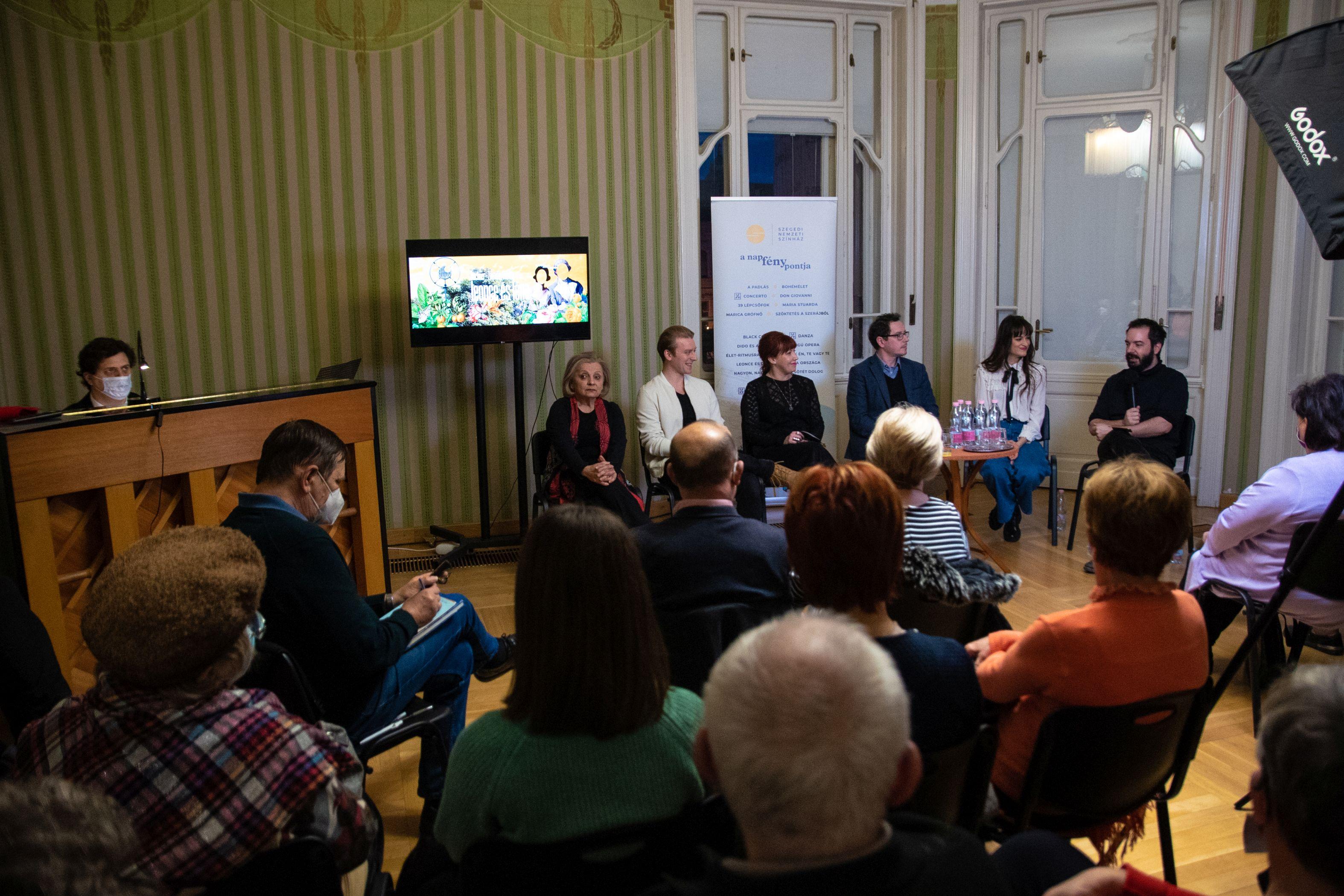 Büchner és Závada Lénáról és a Leonce-ról mesél a Kisszínházban 1 Büchner és Závada Lénáról és a Leonce-ról mesél a Kisszínházban 1