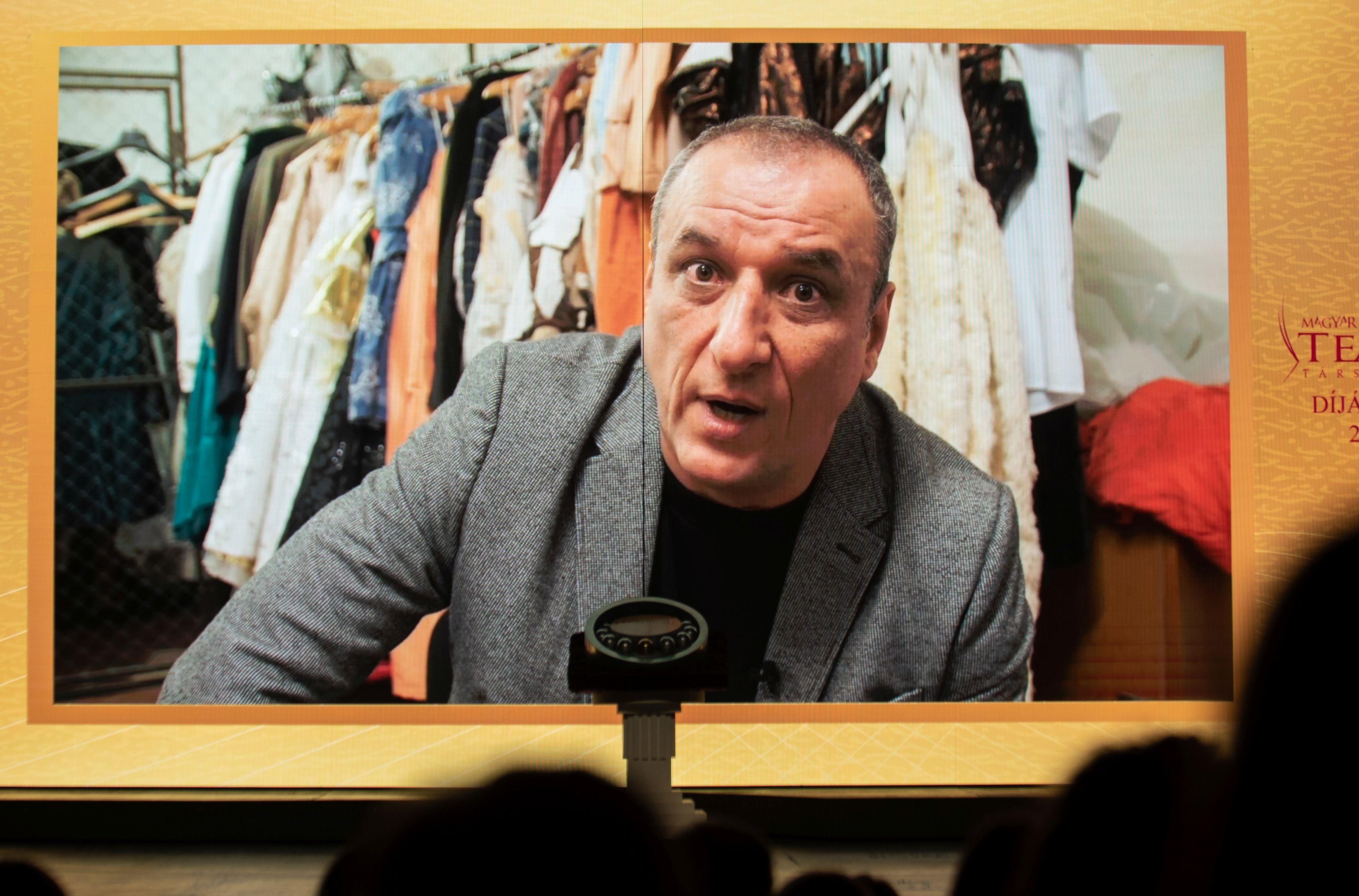 Elismerő szakmai díjat kapott Tóth Ágnes jelmeztárvezetőnk 2 Elismerő szakmai díjat kapott Tóth Ágnes jelmeztárvezetőnk 2