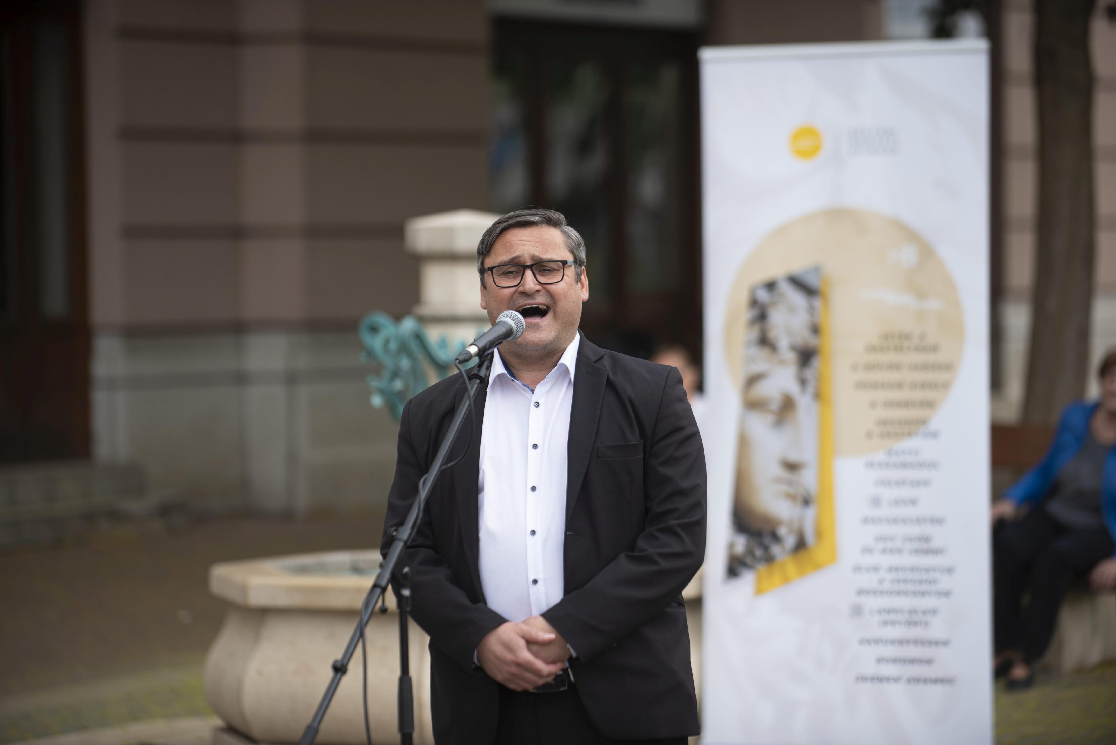 Évadot hirdetett a Szegedi Nemzeti Színház 4 Évadot hirdetett a Szegedi Nemzeti Színház 4