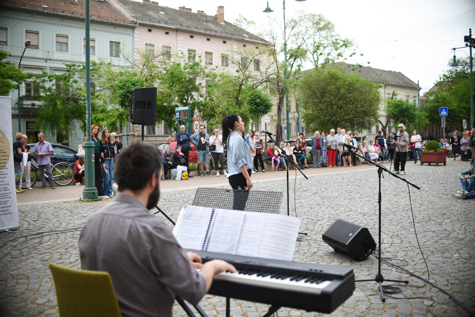 Évadot hirdetett a Szegedi Nemzeti Színház 1 Évadot hirdetett a Szegedi Nemzeti Színház 1