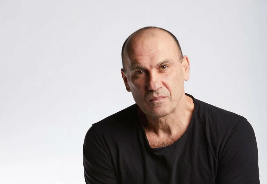 Horváth Csaba a testekben keresi a szavak kifejeződését hír képe Horváth Csaba a testekben keresi a szavak kifejeződését hír képe