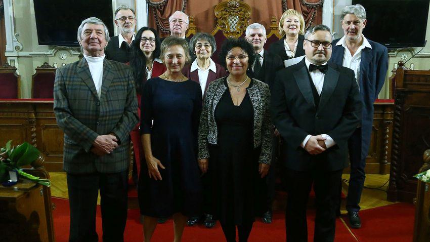 Karmester és színművész kapta a Szeged Kultúrájáért Díjat hír képe Karmester és színművész kapta a Szeged Kultúrájáért Díjat hír képe