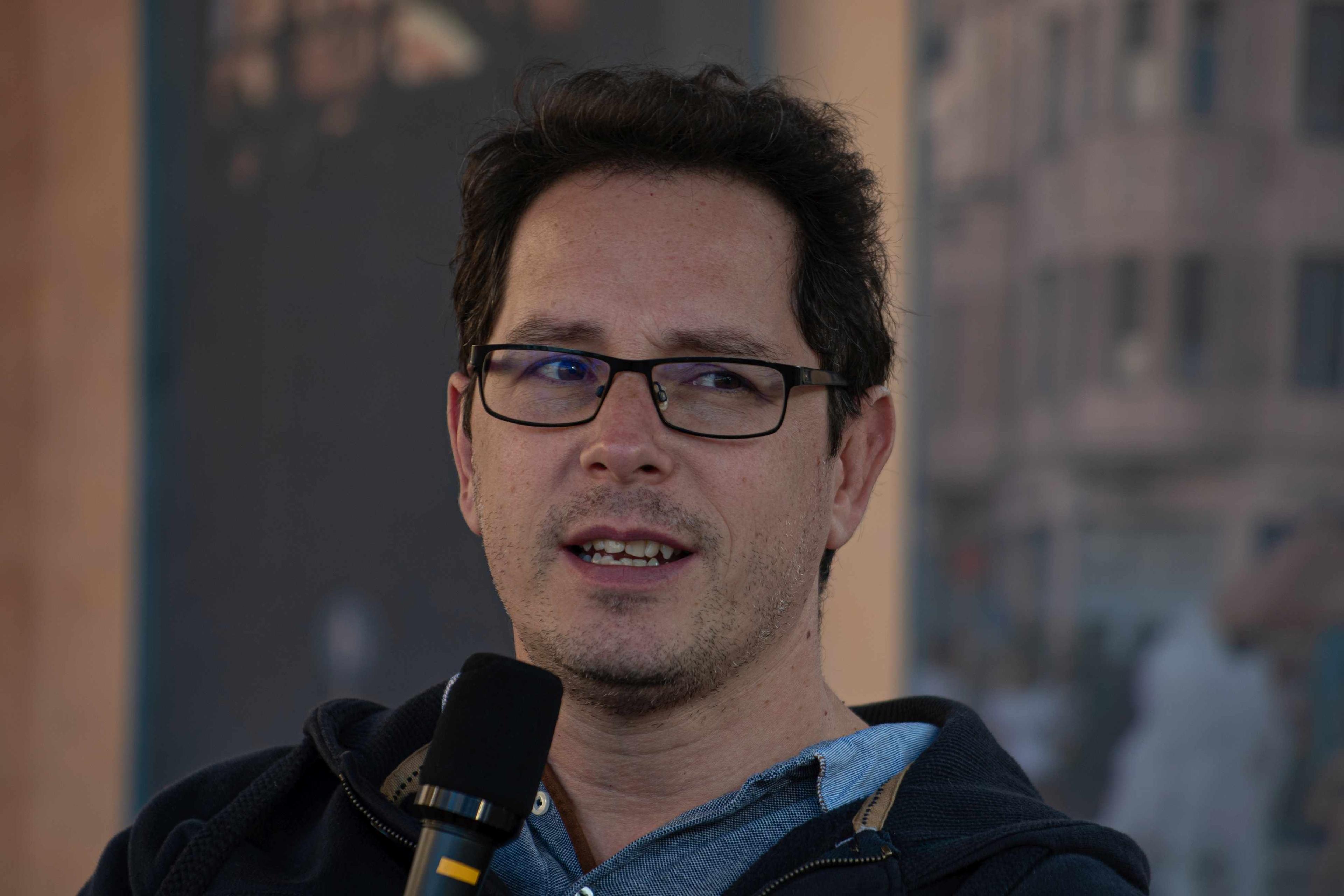 Könyvheti beszélgetés Barnák Lászlóval 1 Könyvheti beszélgetés Barnák Lászlóval 1