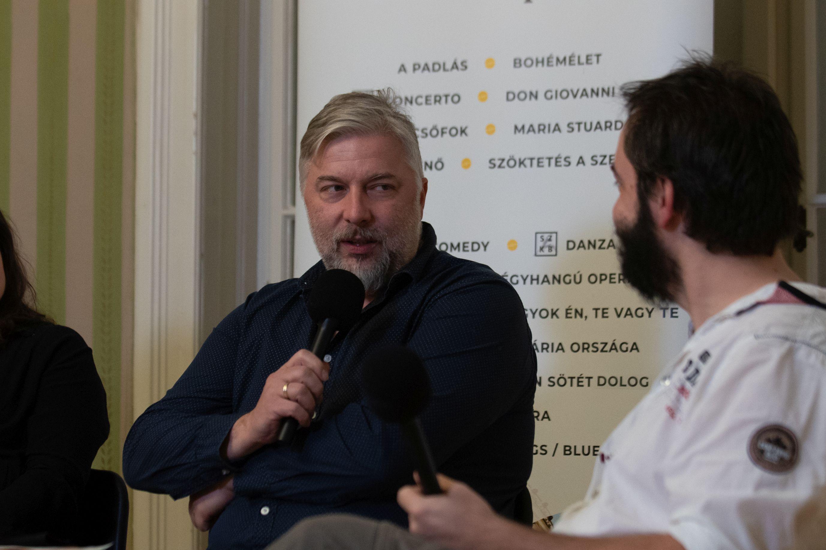 Különösen élvezetesnek ígérkezik a Szöktetés a szerájból vígopera fotógaléria képe 4 Különösen élvezetesnek ígérkezik a Szöktetés a szerájból vígopera fotógaléria képe 4