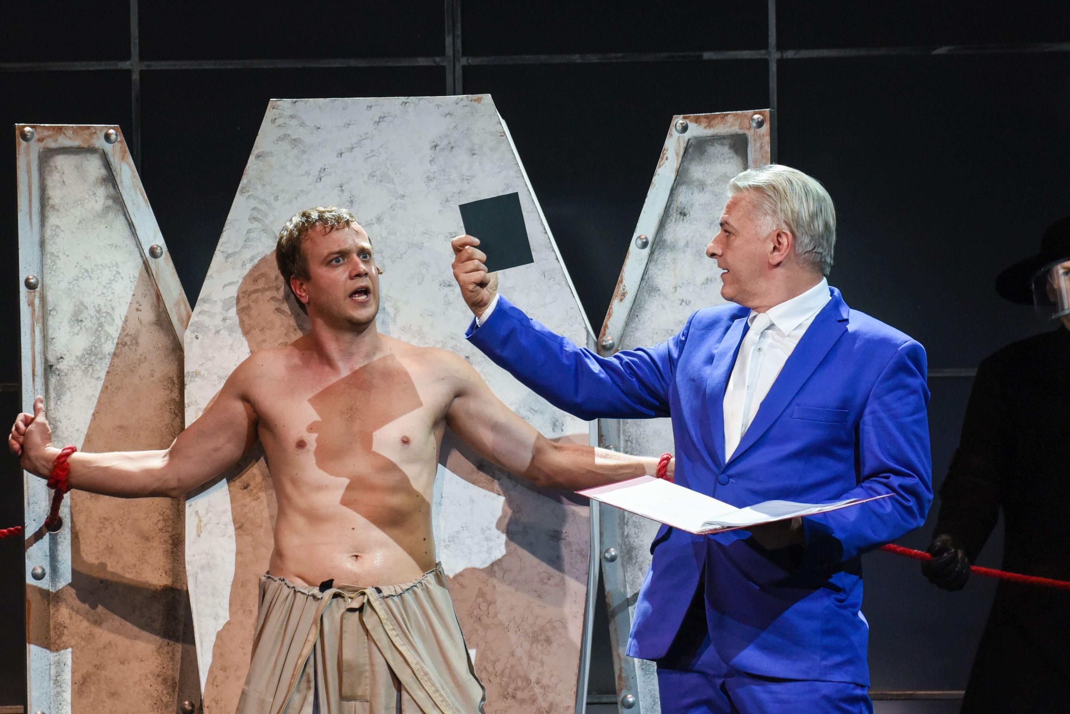 Mit szólna, ha rájönne, Orwell 1984-éből már sok minden megvalósult Magyarországon? hír képe Mit szólna, ha rájönne, Orwell 1984-éből már sok minden megvalósult Magyarországon? hír képe