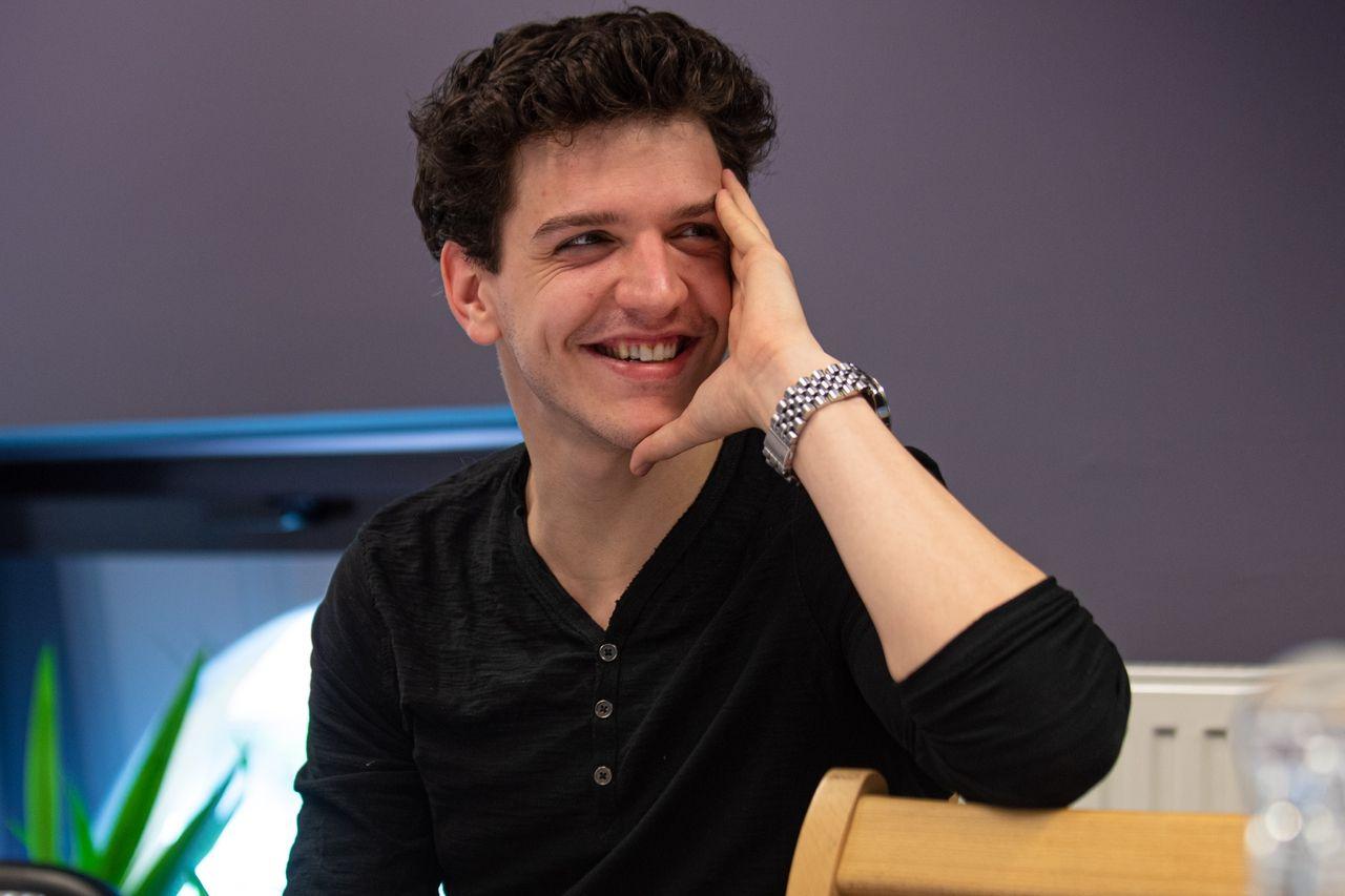 Monodrámával is készül következő évadára a színház: a darab arra figyelmeztet, hogy a másság nem betegség! 1 Monodrámával is készül következő évadára a színház: a darab arra figyelmeztet, hogy a másság nem betegség! 1