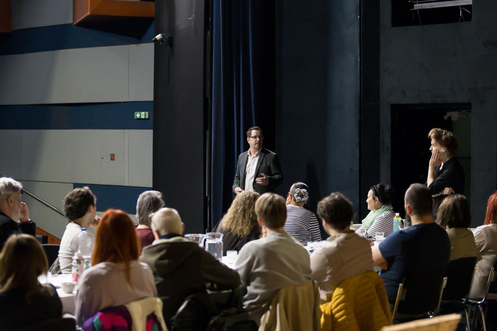 Ősbemutatóval indul a következő évad a Szegedi Nemzetiben 2 Ősbemutatóval indul a következő évad a Szegedi Nemzetiben 2