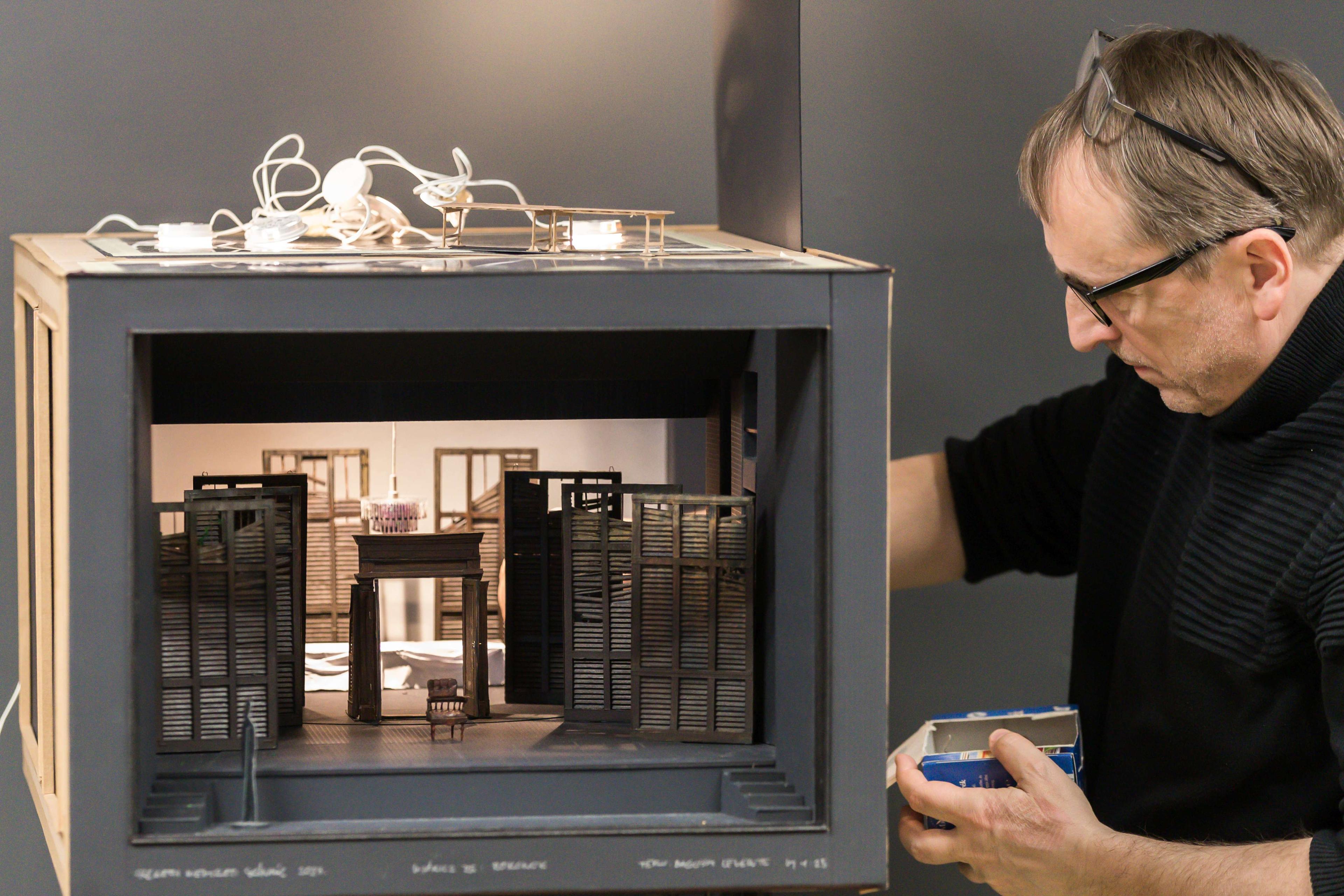 Rokonokkal zárja az évadot a Szegedi Nemzeti Színház 3 Rokonokkal zárja az évadot a Szegedi Nemzeti Színház 3