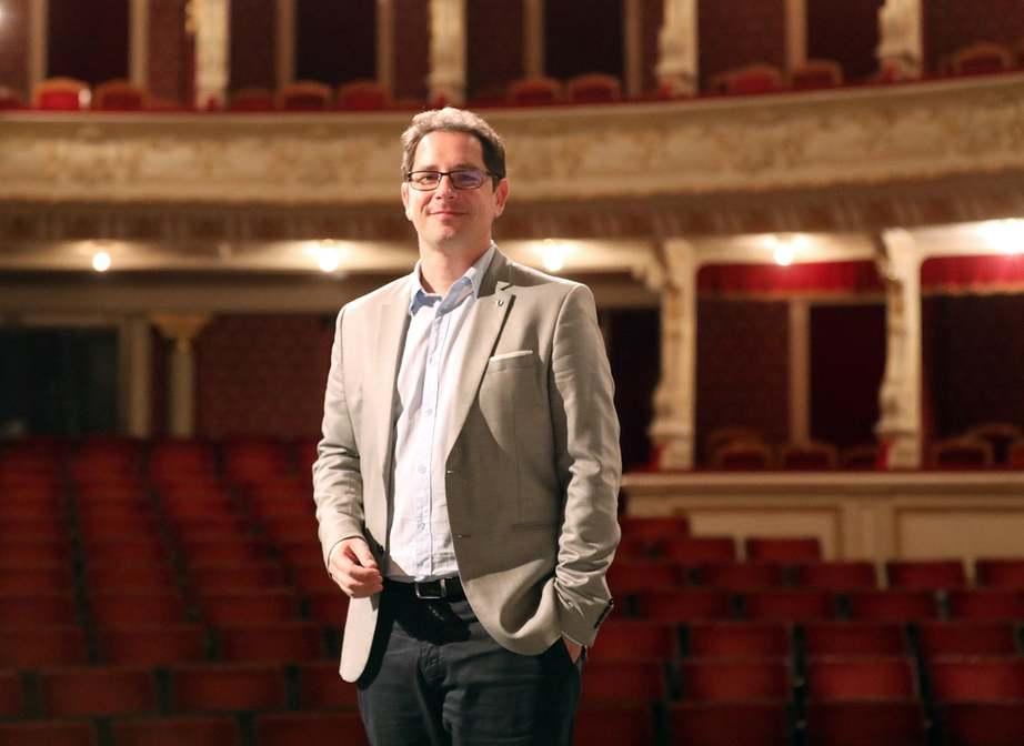 Sirály (!) – az új évadról Barnák Lászlóval hír képe Sirály (!) – az új évadról Barnák Lászlóval hír képe