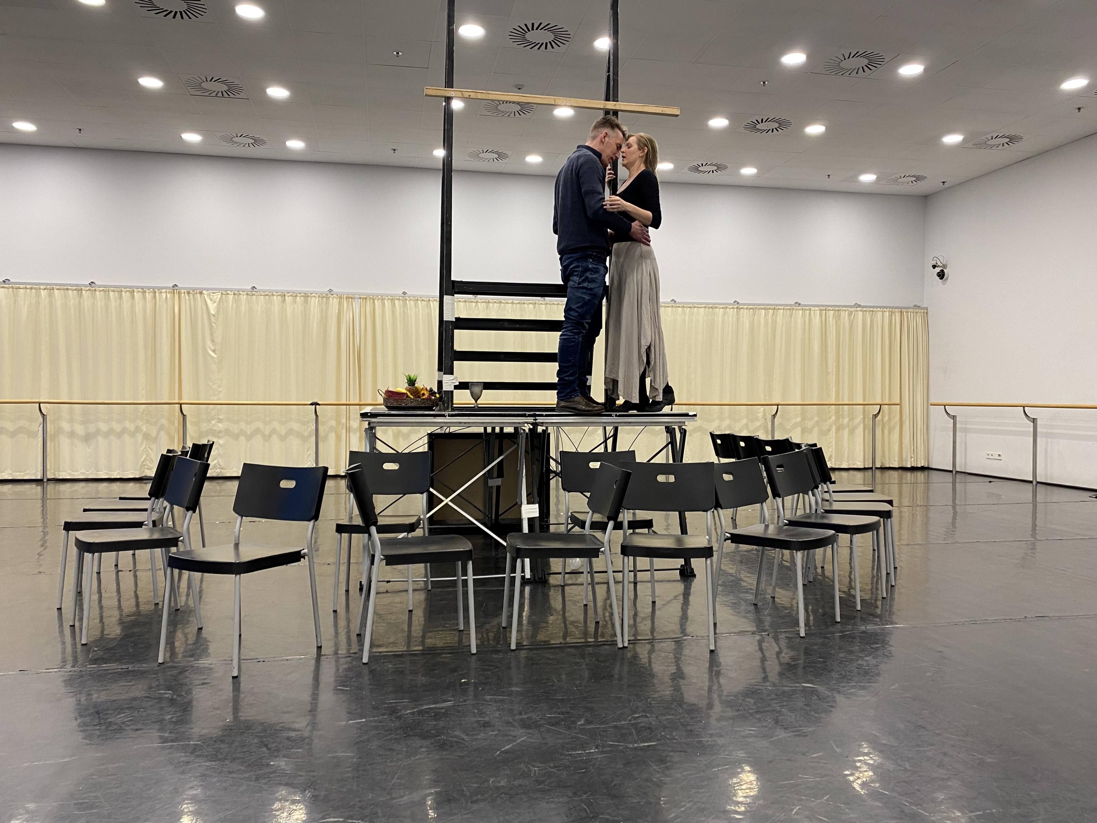 Sok hűhó az önfeledt szórakozásért hír képe Sok hűhó az önfeledt szórakozásért hír képe