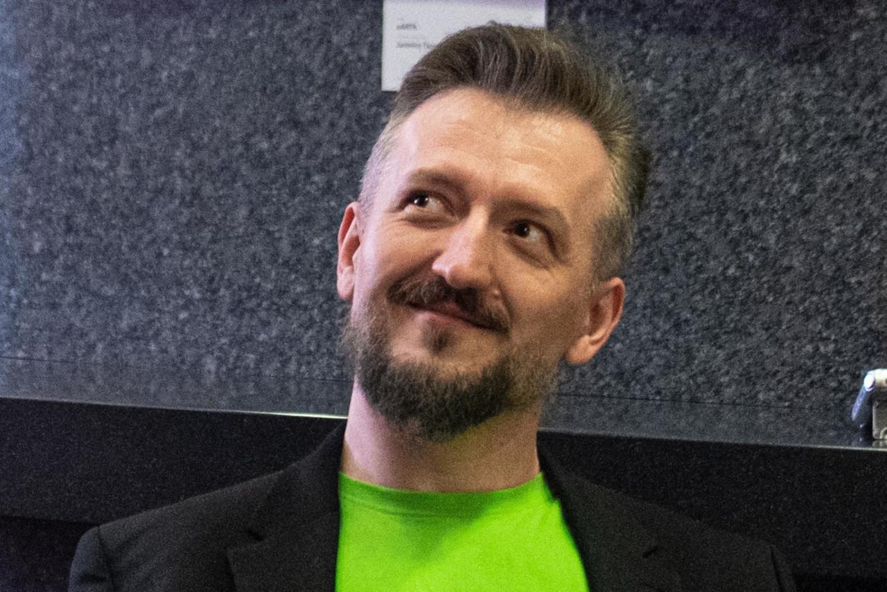 Székely Csaba drámaíró propaganda szendvicsről és örök ellenzékiségről: a Mária országa történelmi tabló arról, milyen abszurd és nevetséges a hatalomért vívott harc hír képe Székely Csaba drámaíró propaganda szendvicsről és örök ellenzékiségről: a Mária országa történelmi tabló arról, milyen abszurd és nevetséges a hatalomért vívott harc hír képe