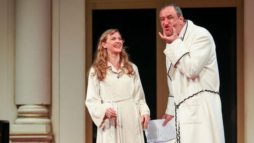 Szerelmi huncutságok – vidám darab a Szegedi Nemzetiben hír képe Szerelmi huncutságok – vidám darab a Szegedi Nemzetiben hír képe