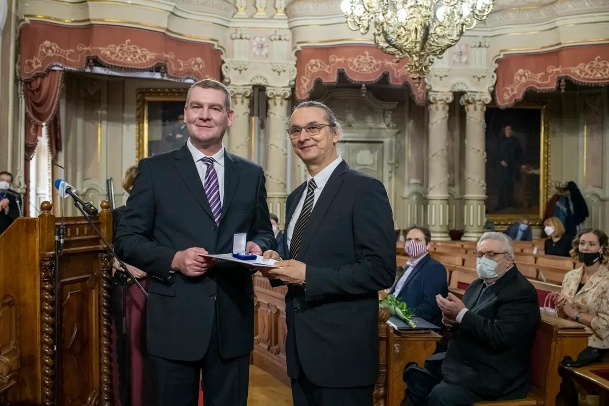 Kölcsey-érmet kapott Stefanik Sándor hír képe Kölcsey-érmet kapott Stefanik Sándor hír képe