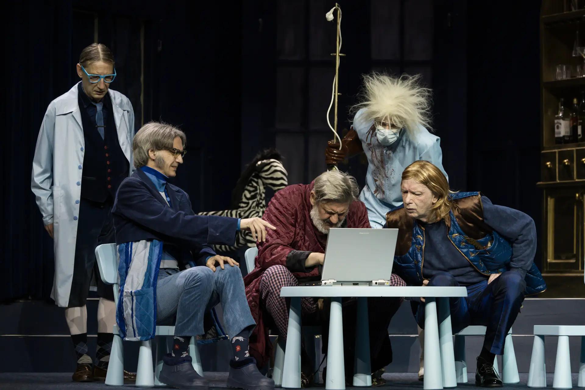 A revizor 1 A revizor 1