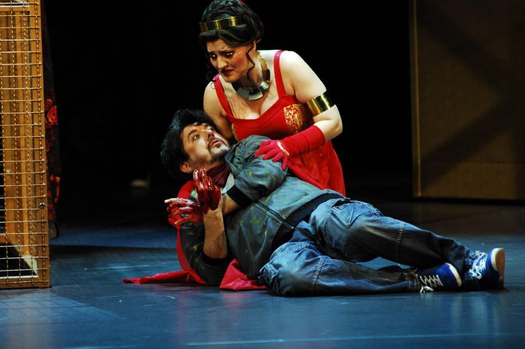 Tosca 2 Tosca 2
